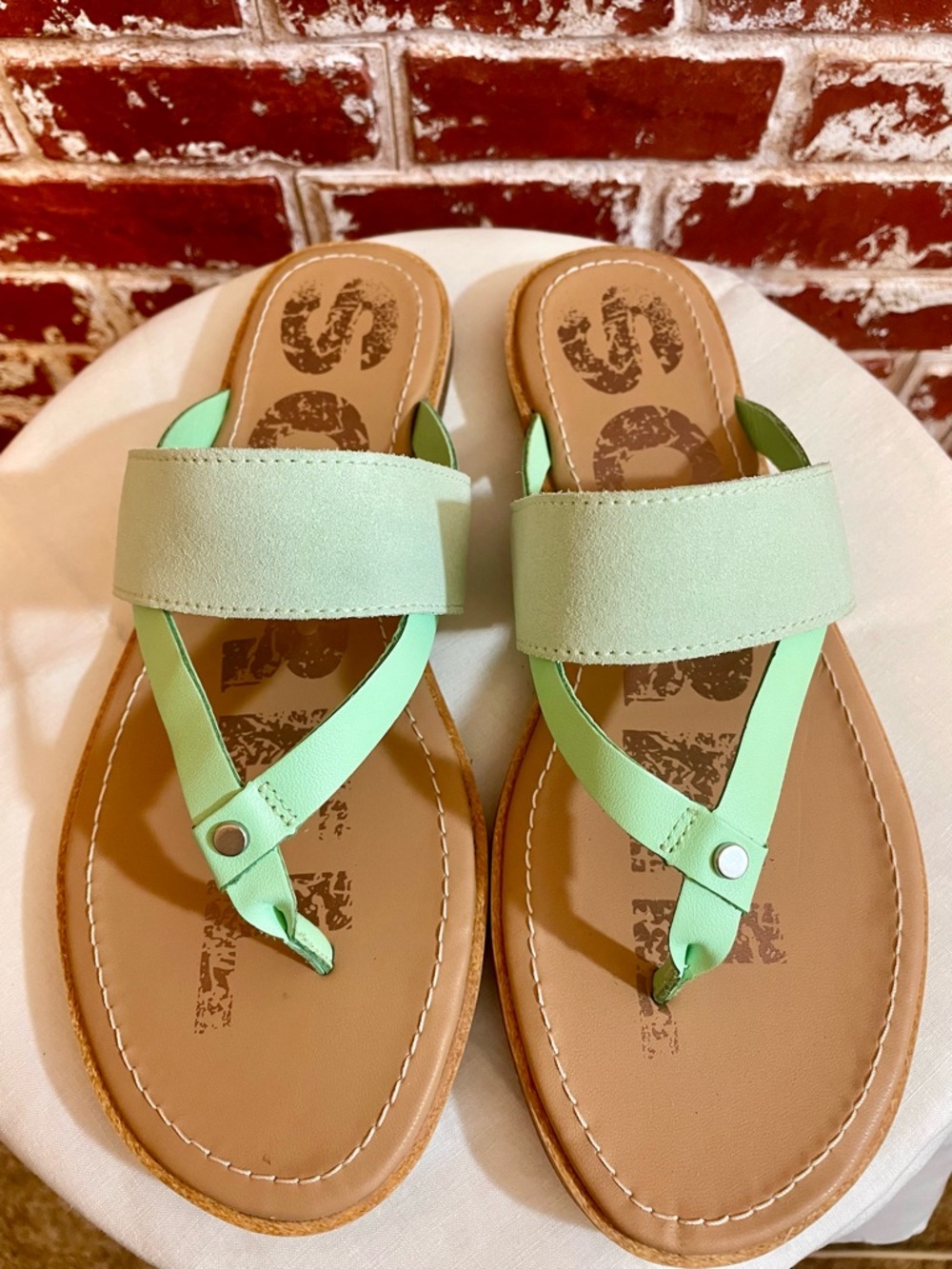 Sorel Ella Flip Sandal Vivid Mint Leather Suede Boho Mermaidcore NWT. 8 - Picture 9 of 9